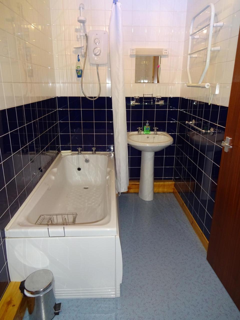 Orkneylodge Orphir  Ngoại thất bức ảnh